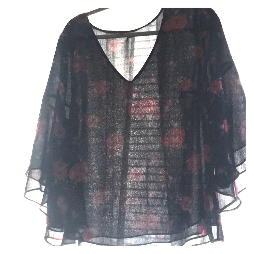 Black shirt with rose print